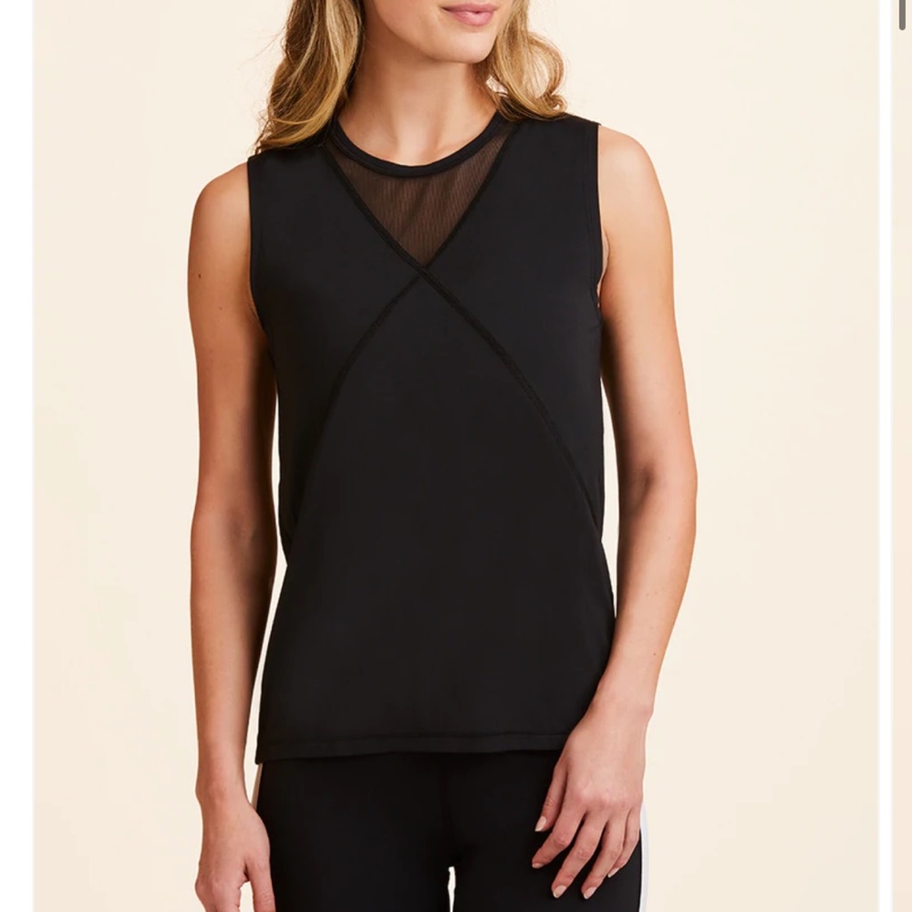 Alala Flyweight Tank size Small NWT